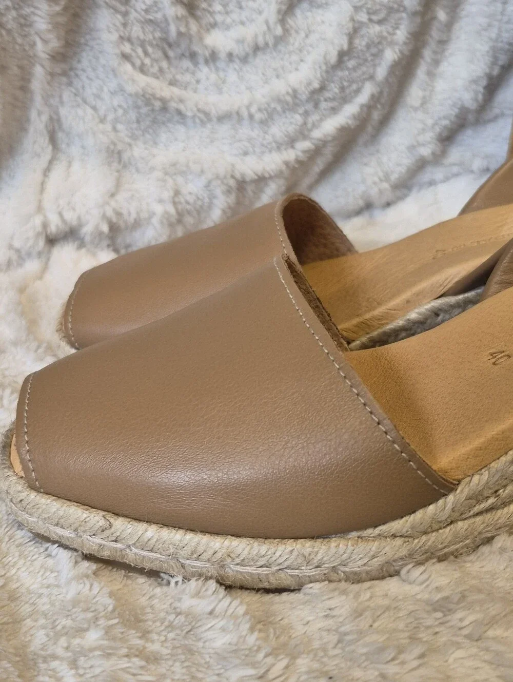 NEW Spanish Sandal Co Tan Leather Espadrille Wedge Sandals Open Toe Women's Sz 9